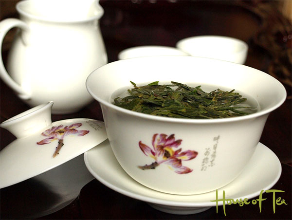 Gaiwan with tea